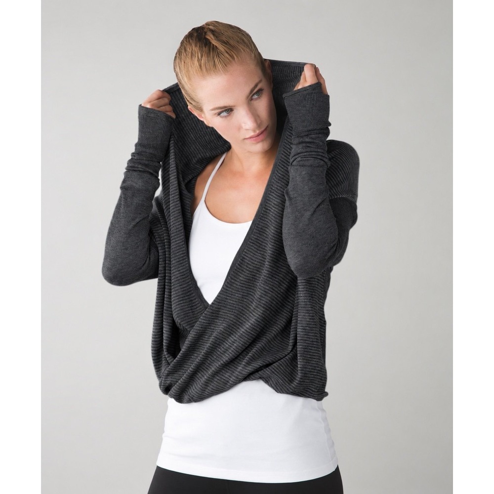 Lululemon Iconic Wrap Sweater Size 4 Charcoal Gray Cashmere Tencel Thumbholes